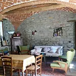 مزرعة للإقامة La Luna Buona Vesime